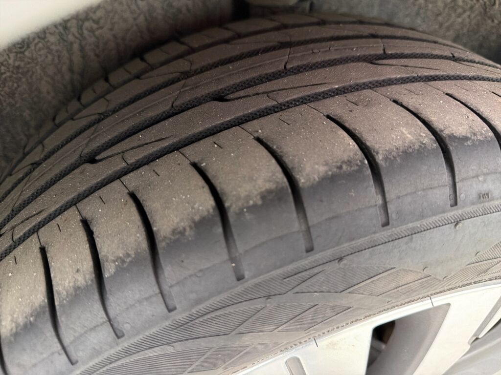 Peugeot 3008 2015 Valkoinen