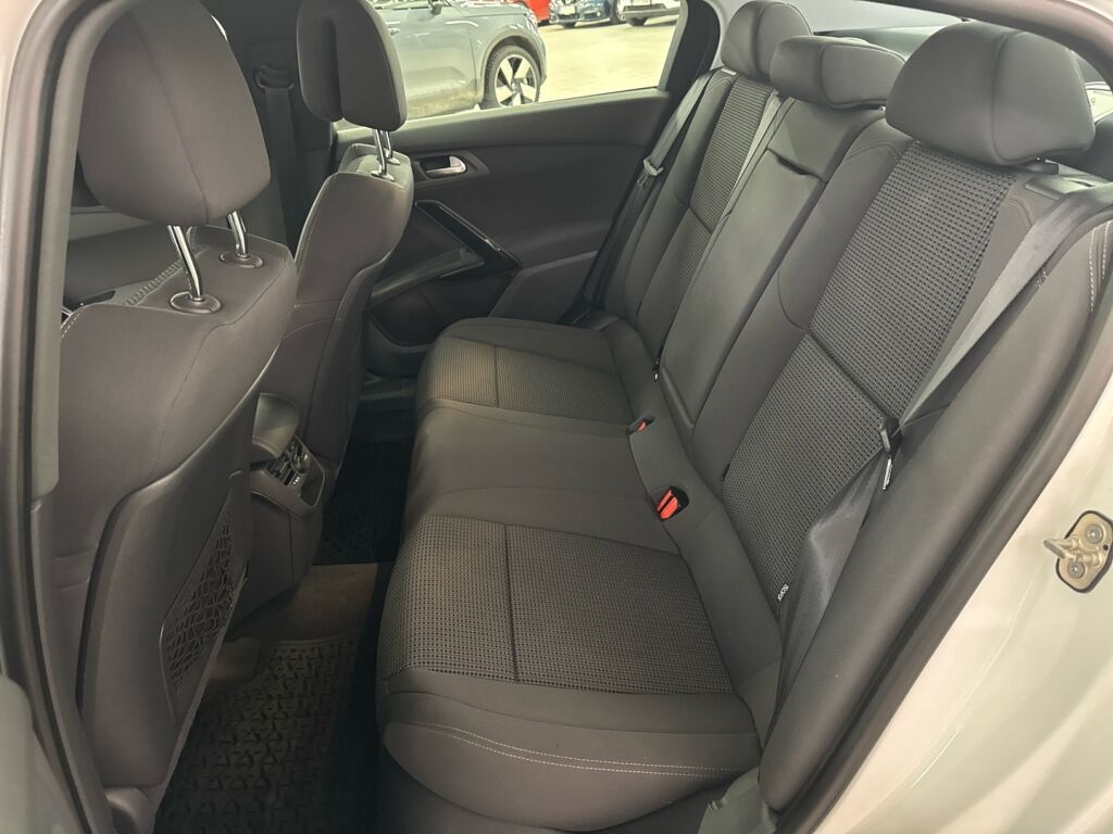 Peugeot 508 2015 Valkoinen