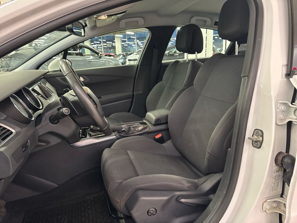 Peugeot 508 2015 Valkoinen