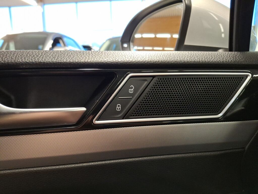 Volkswagen Passat 2016 Harmaa