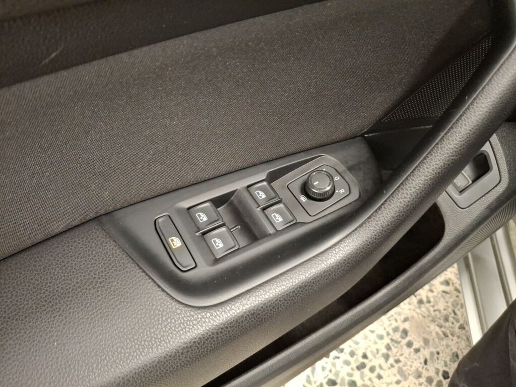 Volkswagen Passat 2016 Harmaa