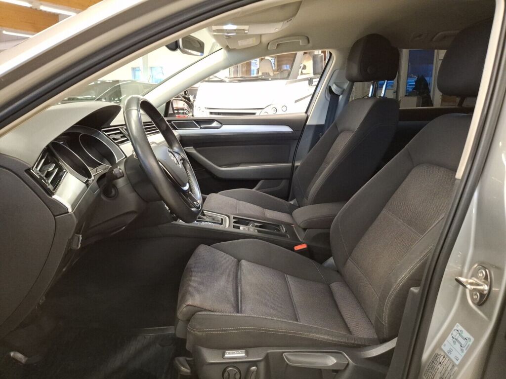 Volkswagen Passat 2016 Harmaa