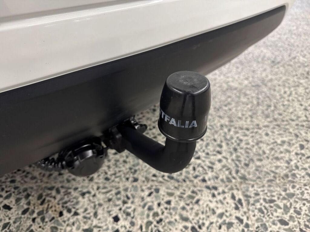 Mitsubishi Outlander PHEV 2014 Valkoinen