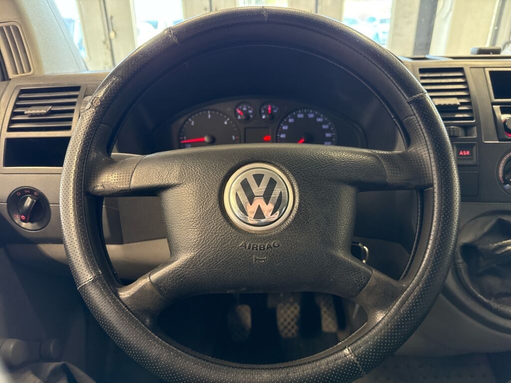 Volkswagen Transporter 2005 Harmaa