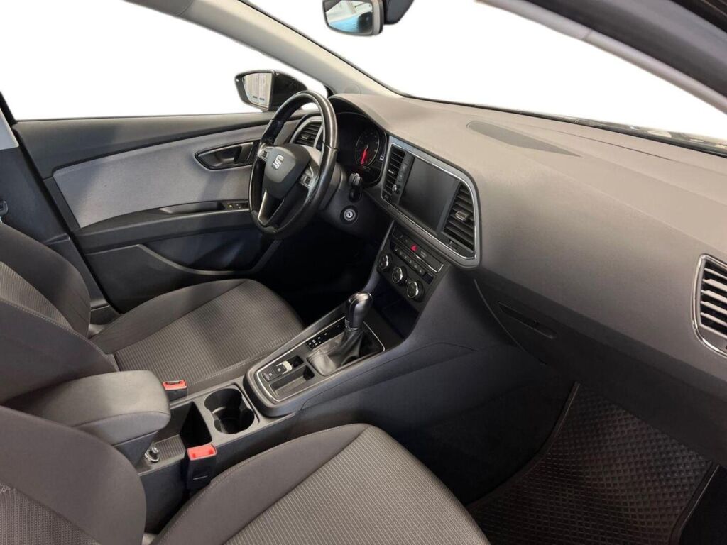 Seat Leon 2017 Violetti