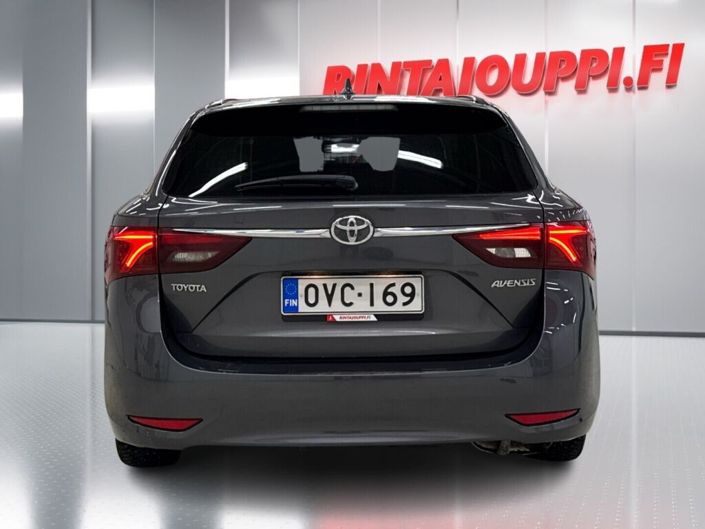 Toyota Avensis 2016 Harmaa