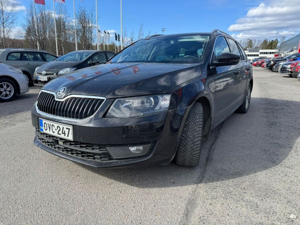 Skoda Octavia 2016 Musta