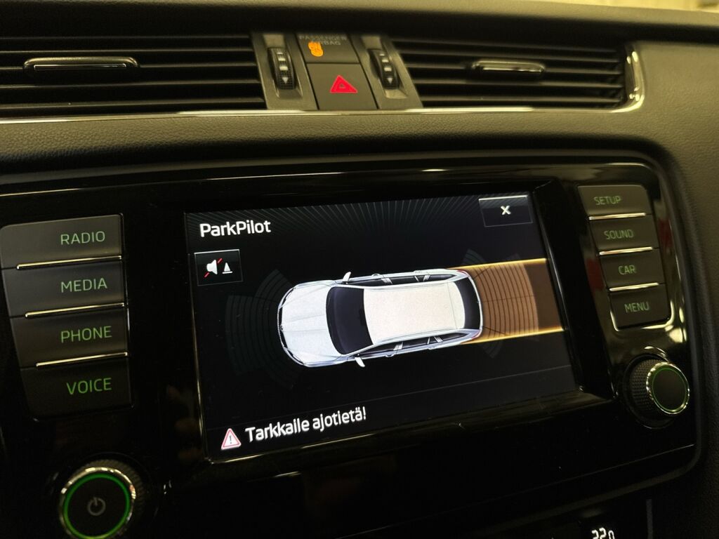 Skoda Octavia 2016 Musta