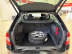 Skoda Octavia 2016 Musta