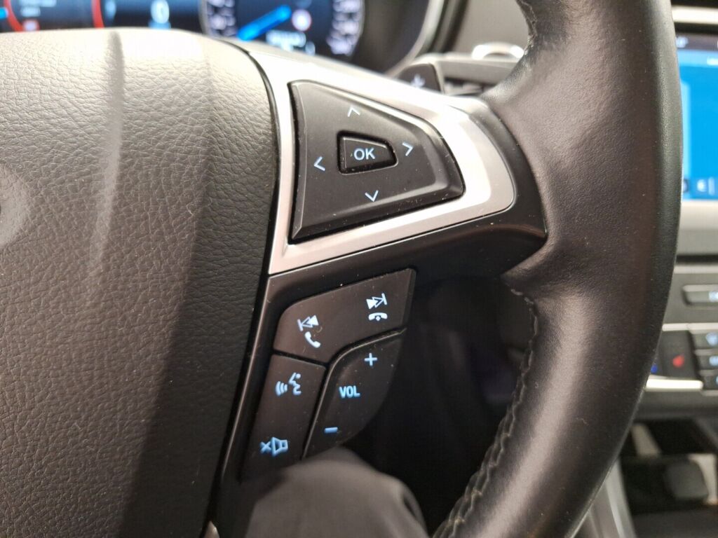 Ford Mondeo 2016 Sininen