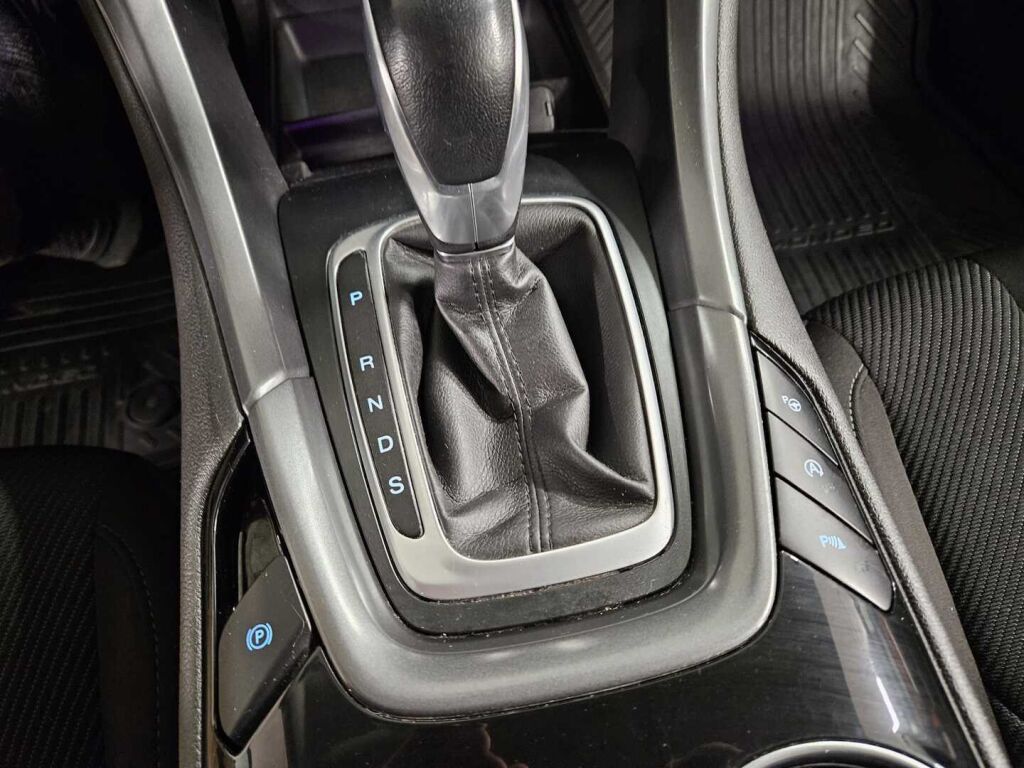 Ford Mondeo 2016 Sininen