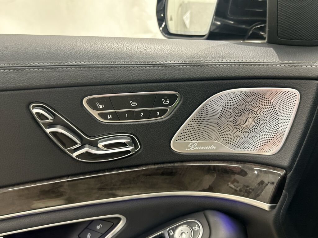Mercedes-Benz S 2013 Met. Musta