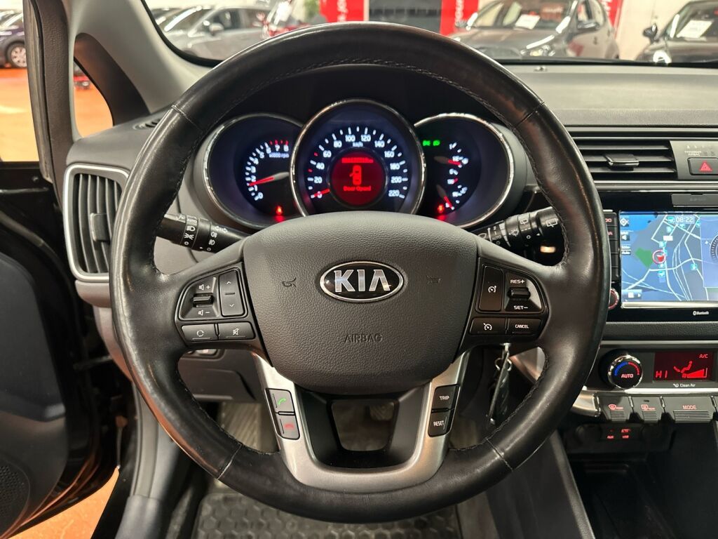 Kia Rio 2016 Musta