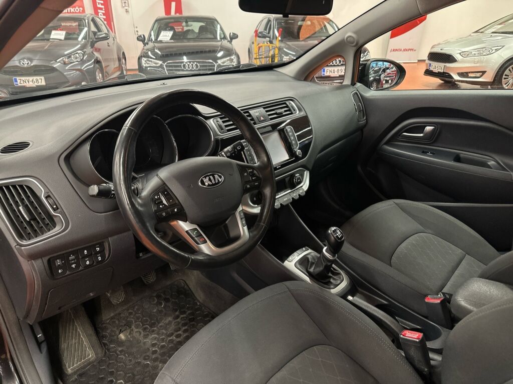 Kia Rio 2016 Musta