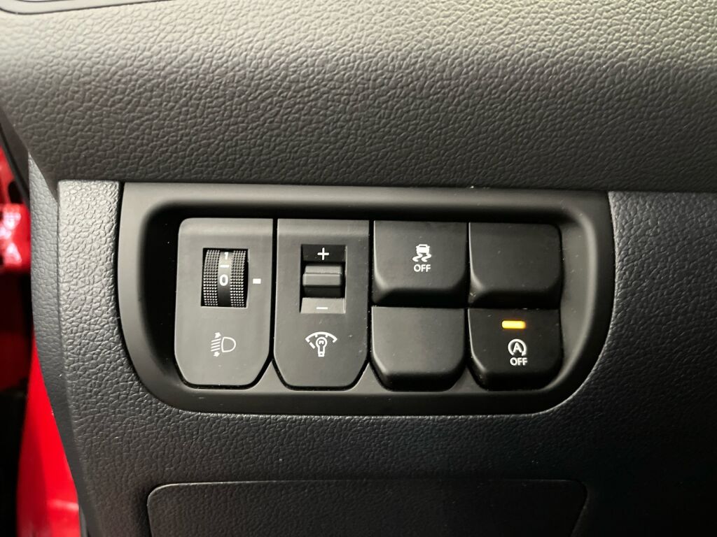 Kia Rio 2016 Punainen