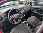 Kia Rio 2016 Punainen