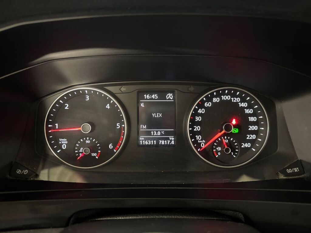 Volkswagen Transporter 2016 Harmaa