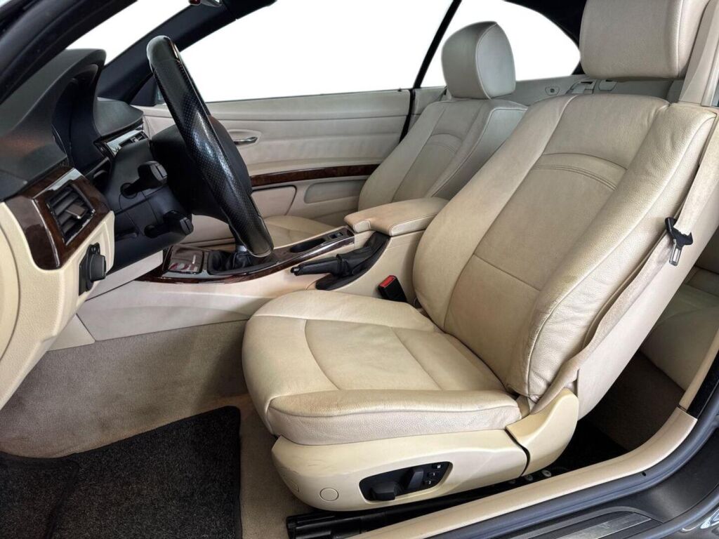BMW 320 2007 