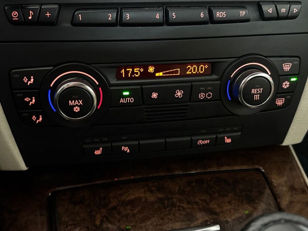 BMW 320 2007 