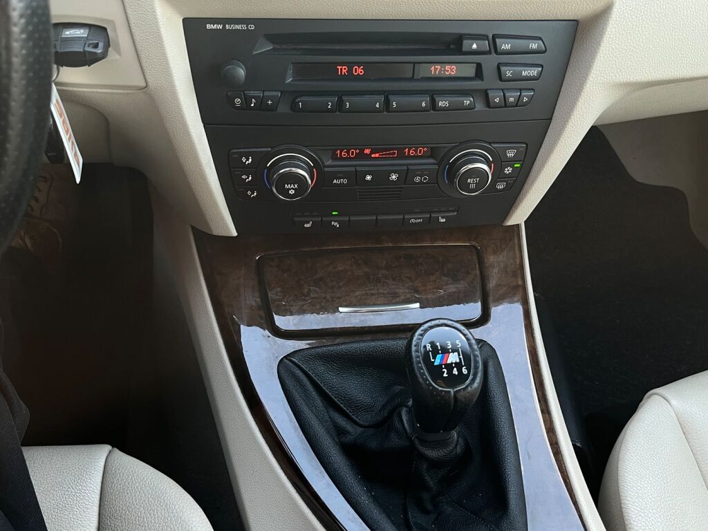 BMW 320 2007 