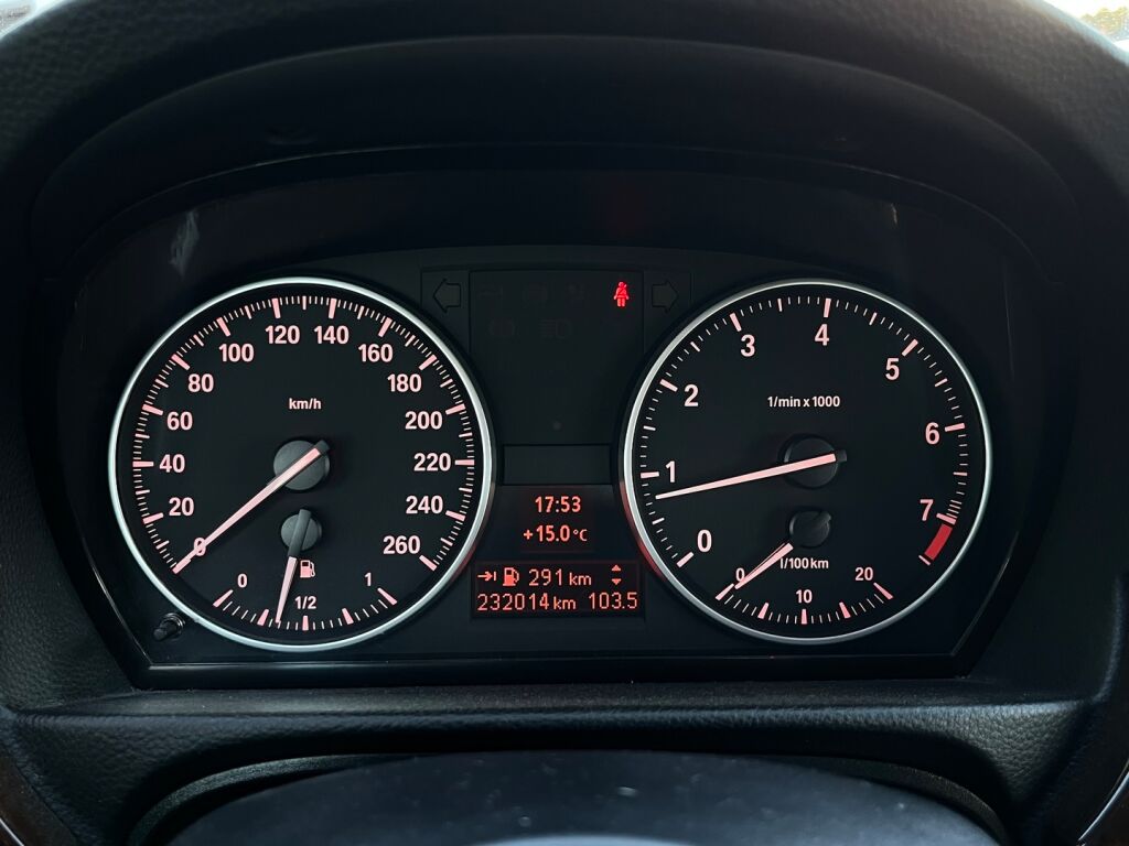 BMW 320 2007 