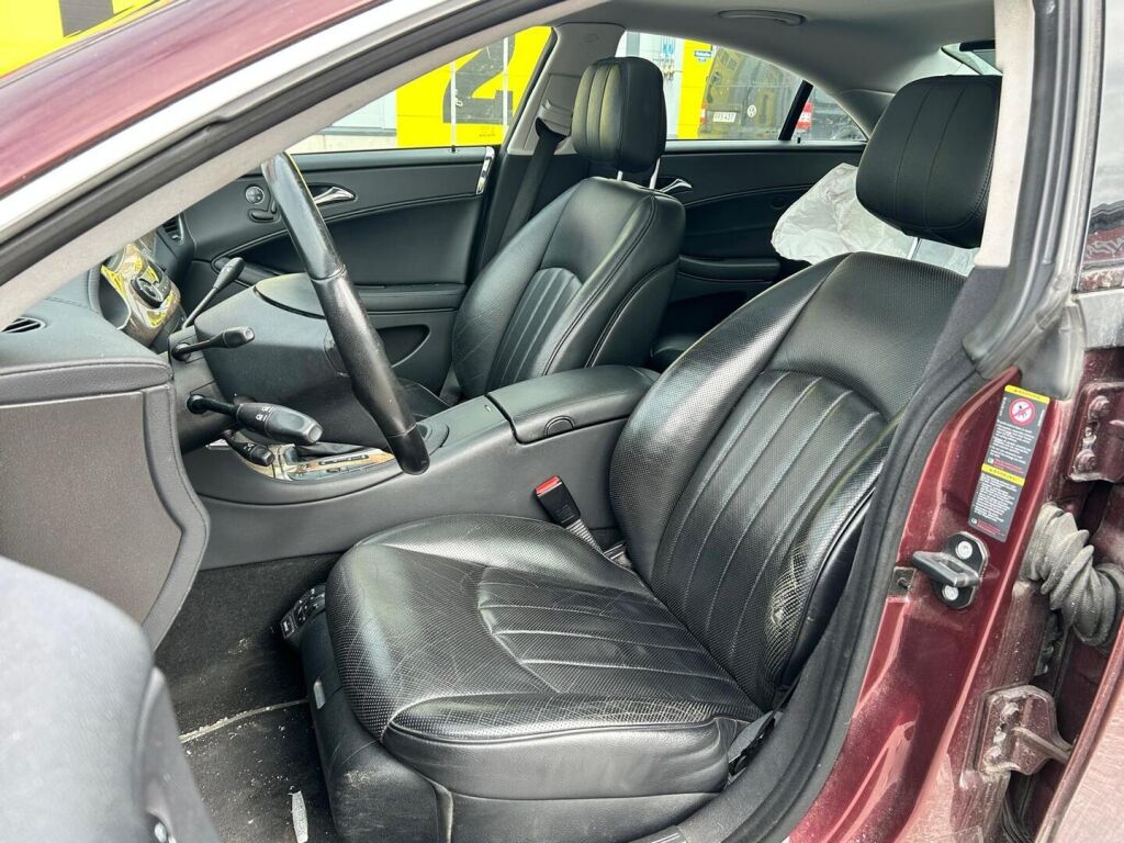 Mercedes-Benz CLS 2008 Met. Punainen