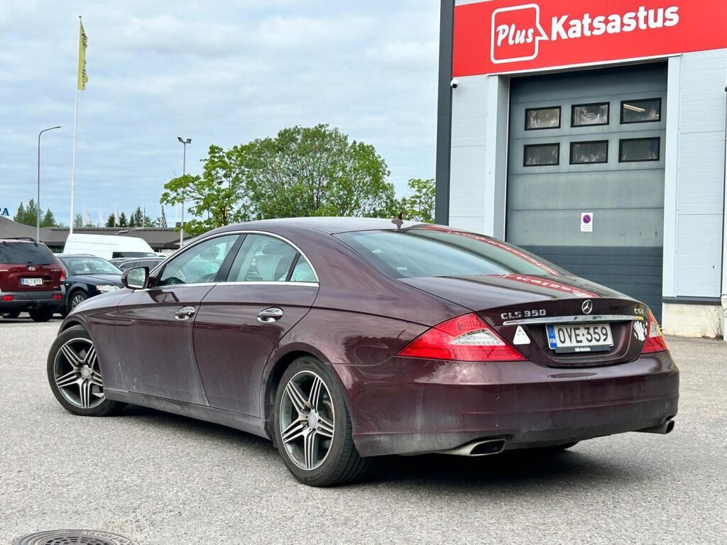 Mercedes-Benz CLS 2008 Met. Punainen