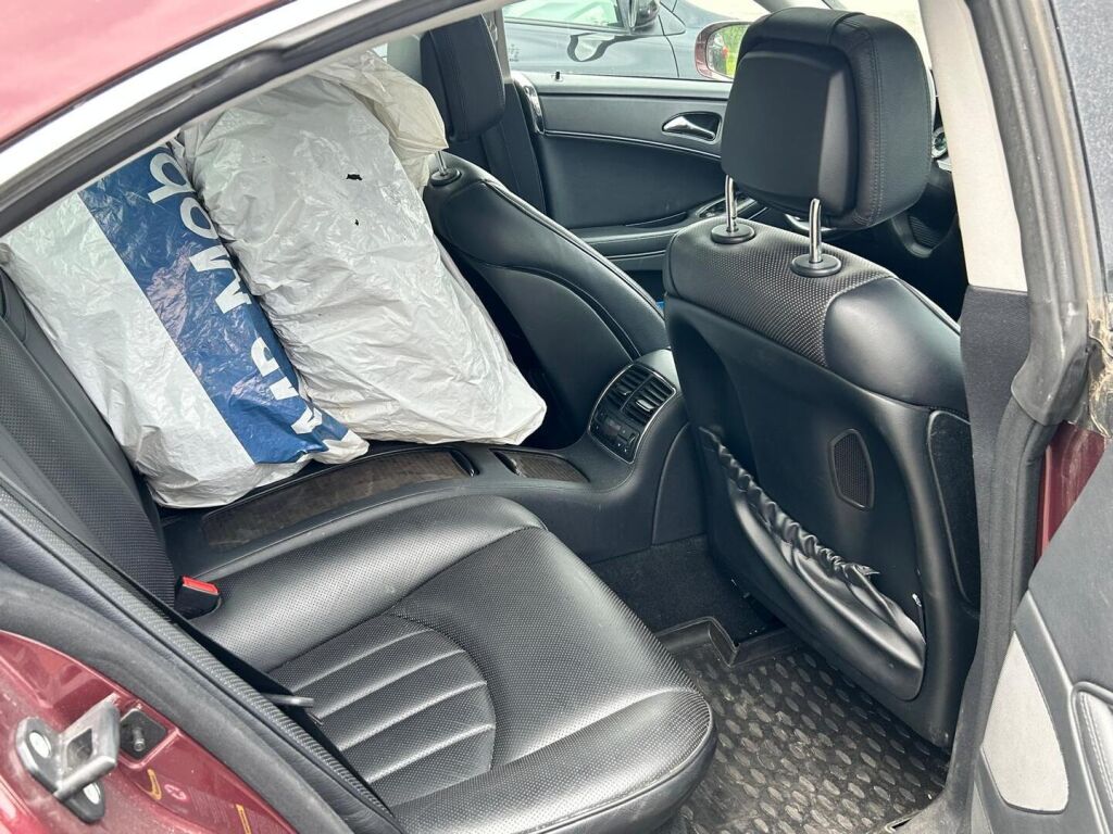 Mercedes-Benz CLS 2008 Met. Punainen