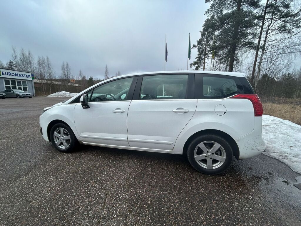 Peugeot 5008 2017 Valkoinen