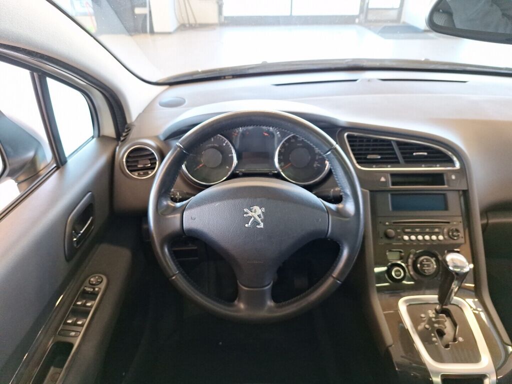 Peugeot 5008 2017 Valkoinen