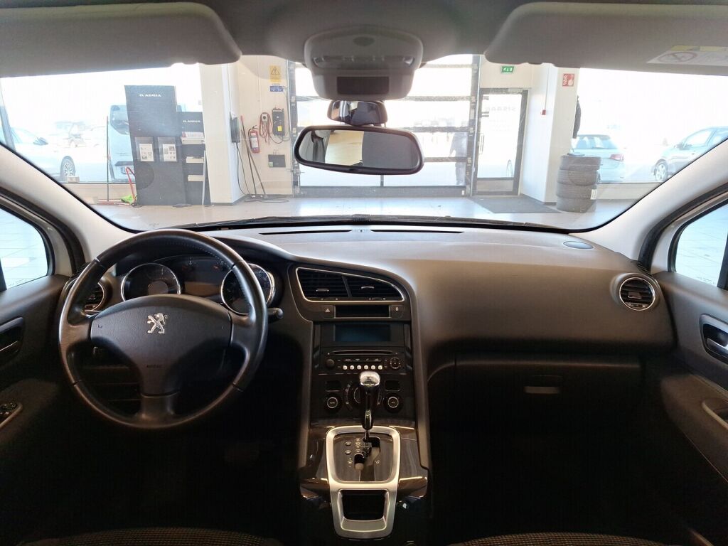 Peugeot 5008 2017 Valkoinen
