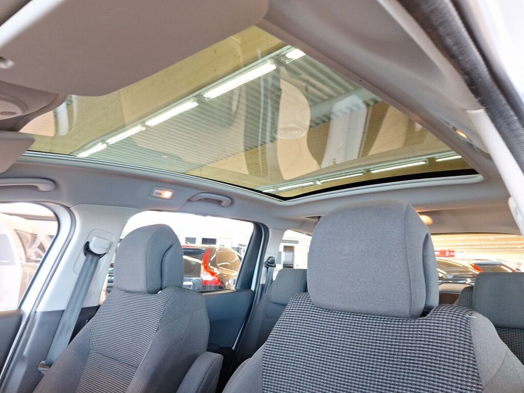 Peugeot 5008 2017 Valkoinen