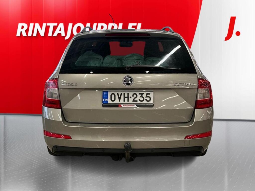 Skoda Octavia 2016 Ruskea (beige)