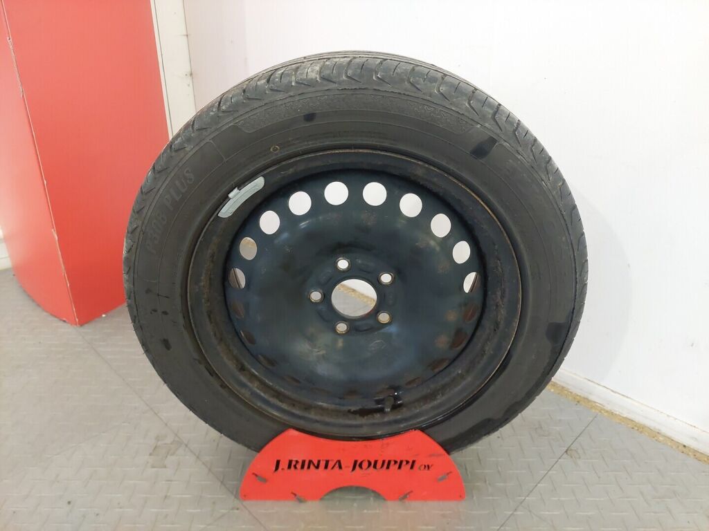 Ford Focus 2016 Punainen