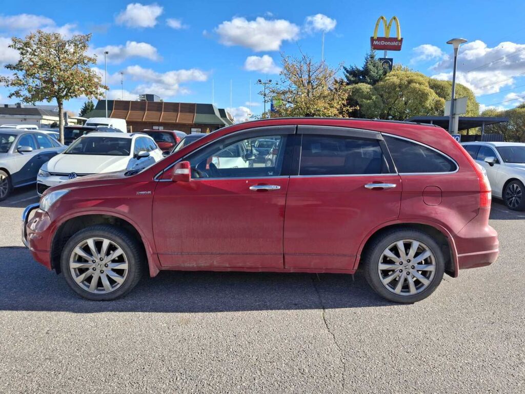 Honda CR-V 2010 Punainen