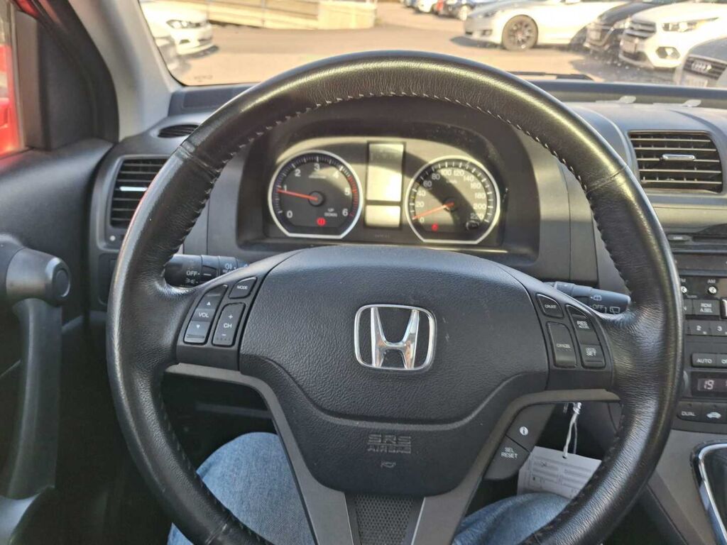 Honda CR-V 2010 Punainen
