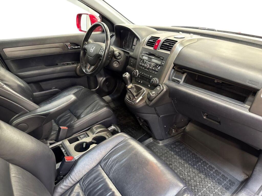 Honda CR-V 2010 Punainen