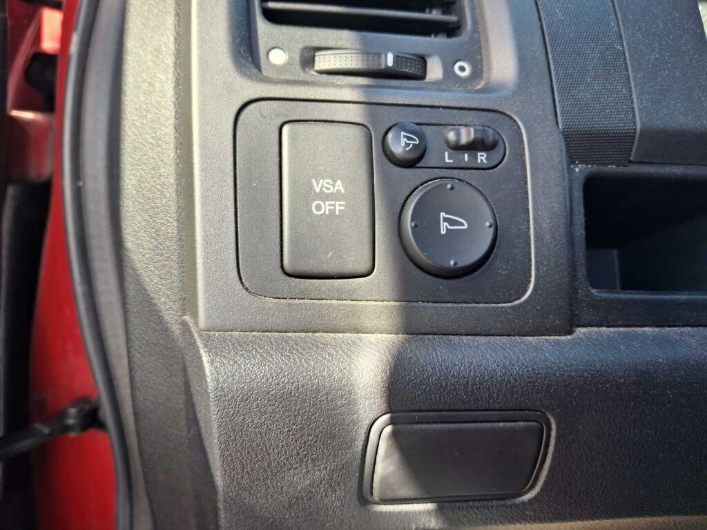 Honda CR-V 2010 Punainen