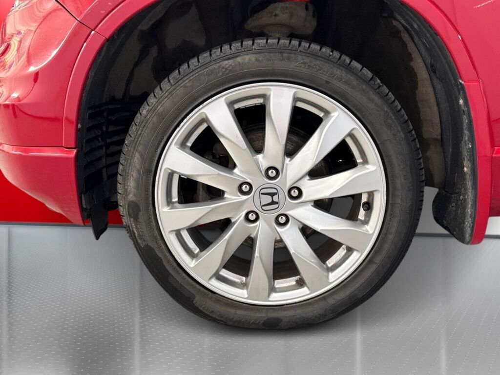 Honda CR-V 2010 Punainen