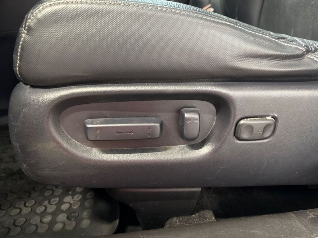 Honda CR-V 2010 Punainen