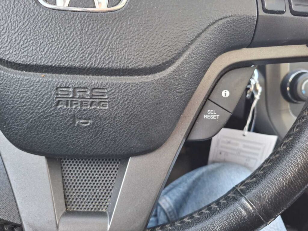 Honda CR-V 2010 Punainen