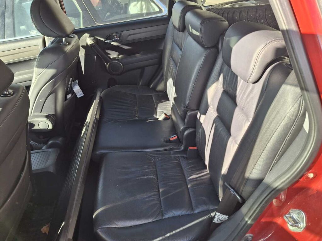 Honda CR-V 2010 Punainen