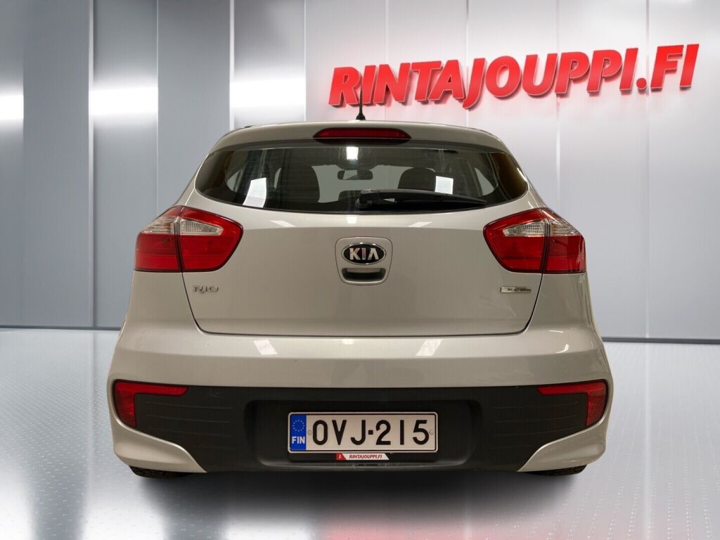 Kia Rio 2016 Hopea