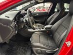 Mercedes-Benz A 2016 Punainen