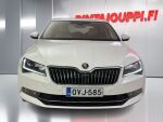 Skoda Superb 2016 Valkoinen