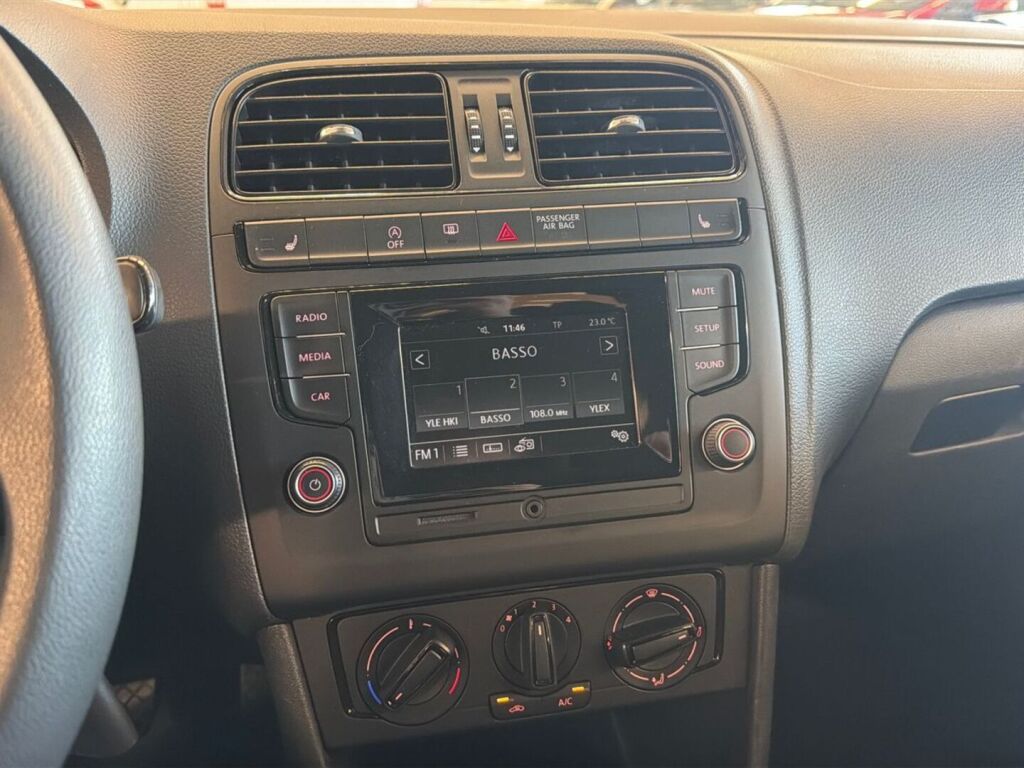 Volkswagen Polo 2017 Valkoinen