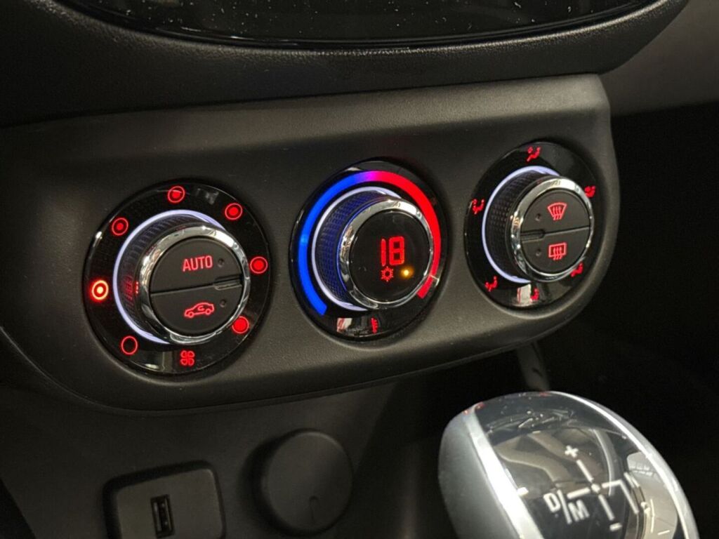 Opel Corsa 2017 Harmaa