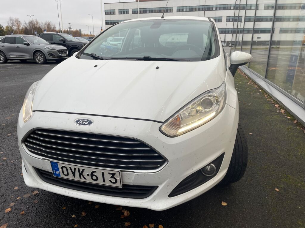 Ford Fiesta 2016 Valkoinen