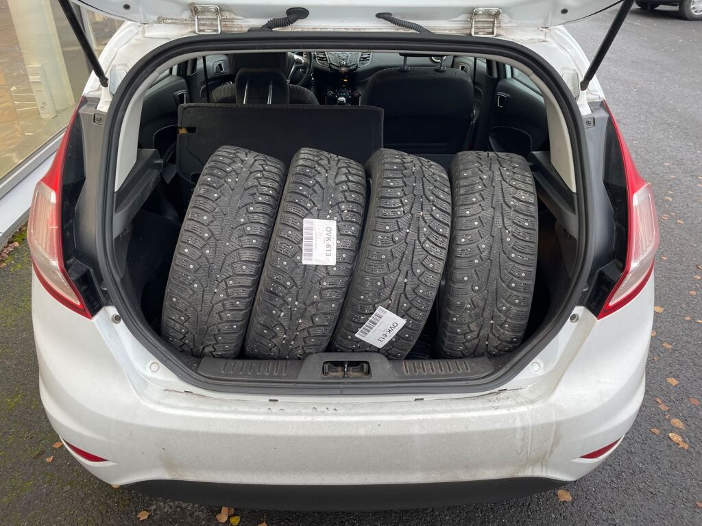 Ford Fiesta 2016 Valkoinen