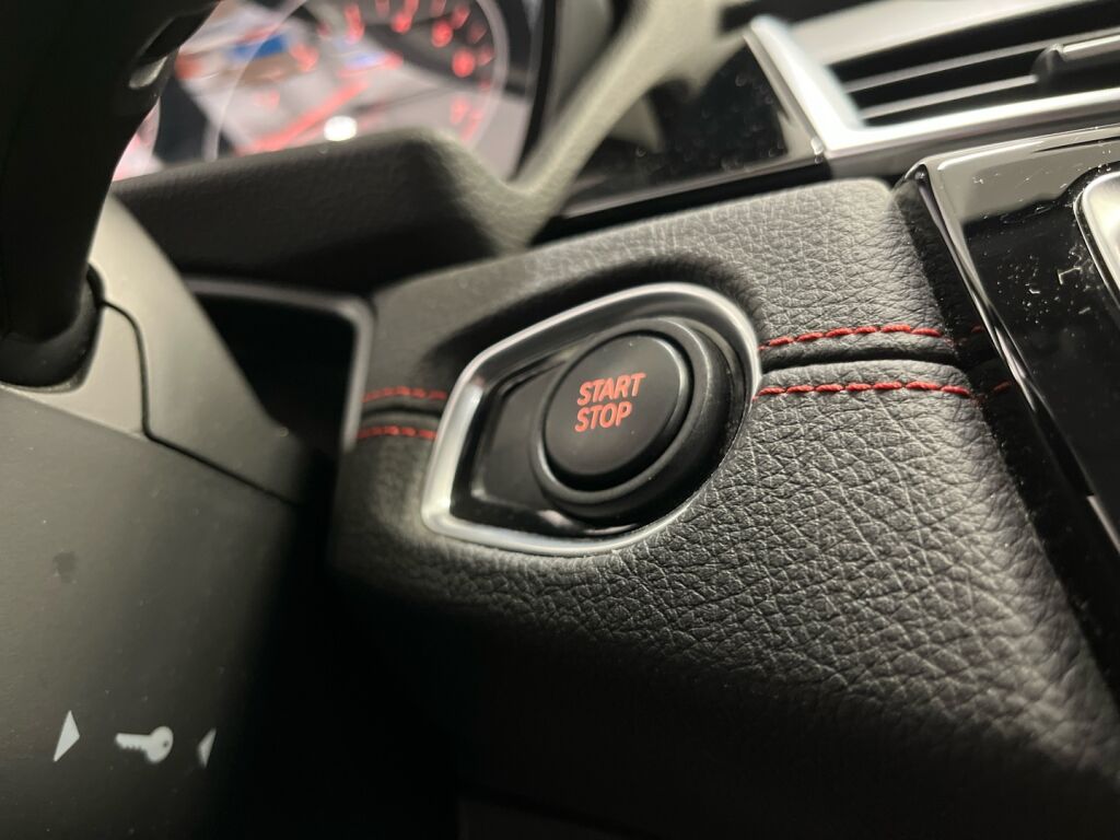 BMW 225 2016 Valkoinen